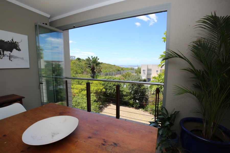 3 Bedroom Property for Sale in Thulana Hill Western Cape